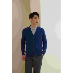 男士V领针织开衫